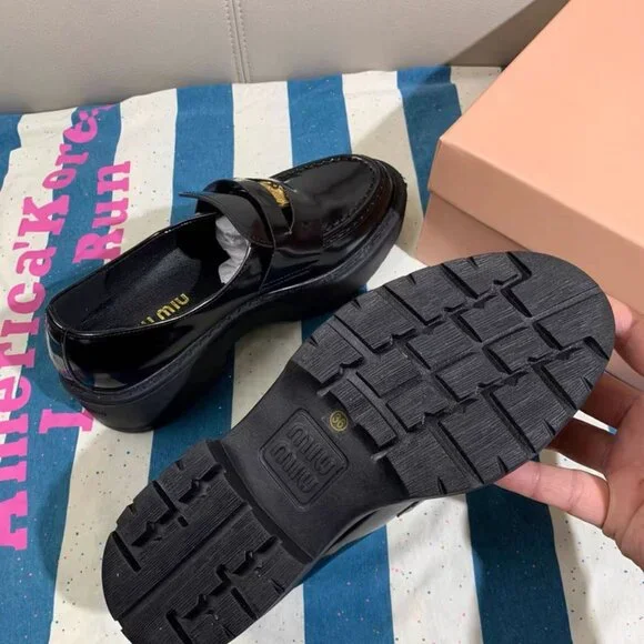 Women's Miu Miu black loafers - Picture 7 of 7